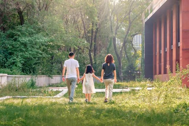 家庭鹭港的重要性，家庭鹭港的重要性打油诗（一个家庭最好的相处模式）