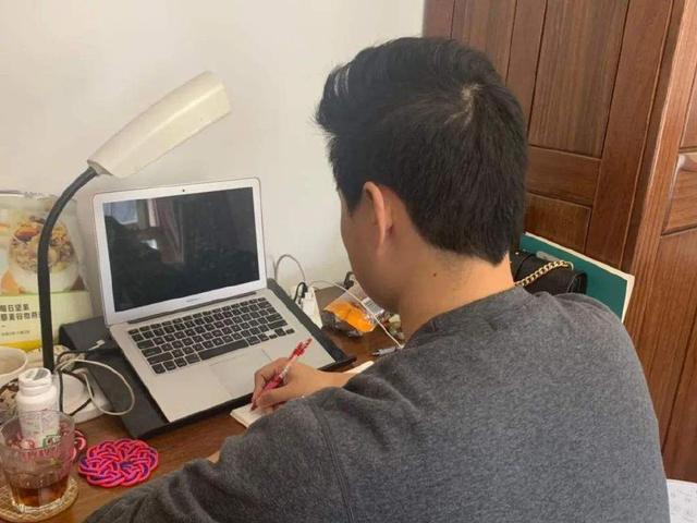 报考全日制大专，全日制大专的报名条件是什么（还有全日制大专可以报名）