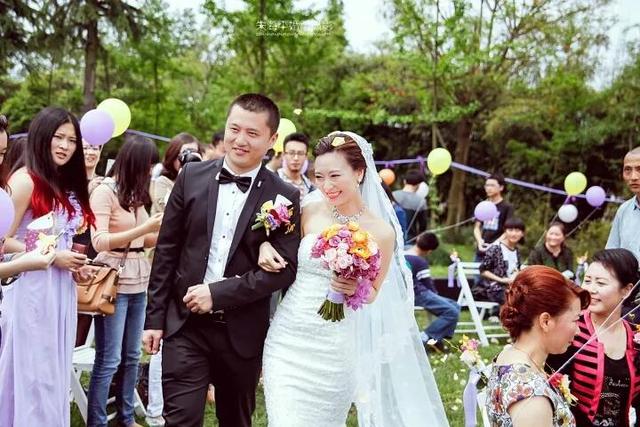 梦见晒被子是什么意思，为什么梦见晒被子（婚前一百问）