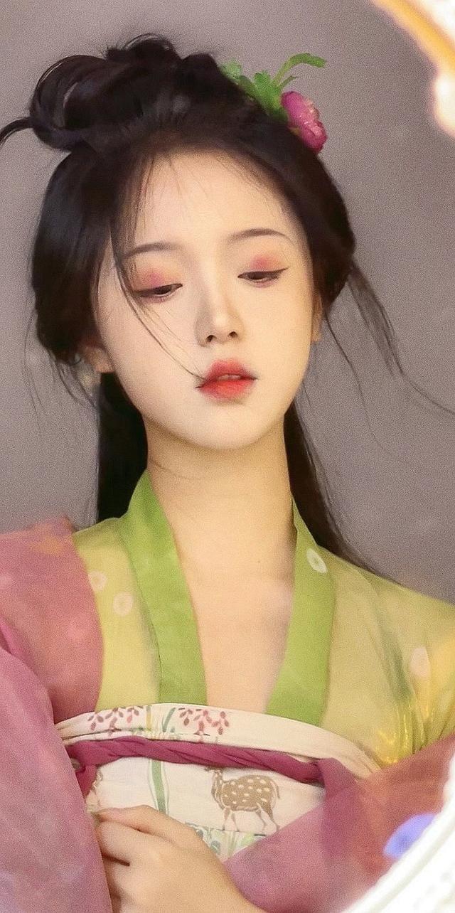 浪漫的爱情诗句，浪漫诗句（10句关于浪漫爱情的著名诗句）