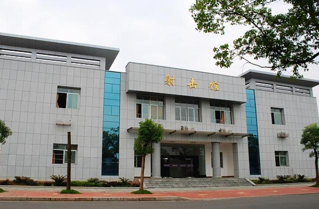 湖南二本大学有哪些大学，湖南有哪些二本大学（湖南一所很低调的二本）