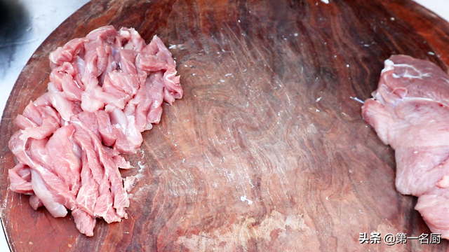 家常小炒五花肉的做法，小炒五花肉的家常做法（软嫩如豆腐）