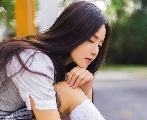 爱和喜欢的区别很简单，爱与喜欢的区别（“喜欢”和“爱”真的是一回事吗）