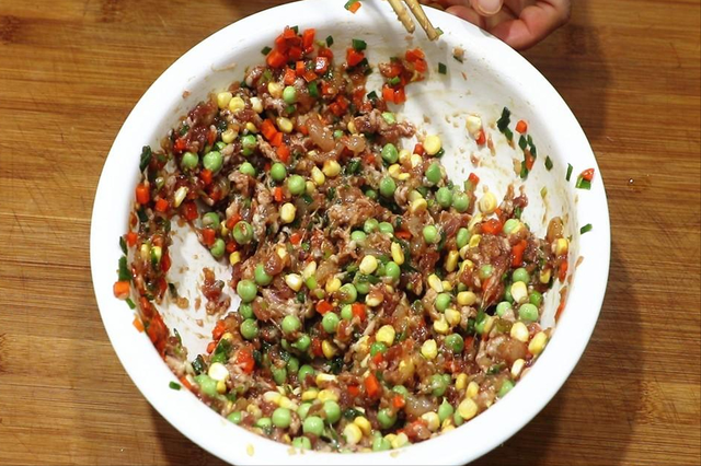 饺子要煮几分钟，饺子开锅煮几分钟（比韭菜和白菜都鲜）