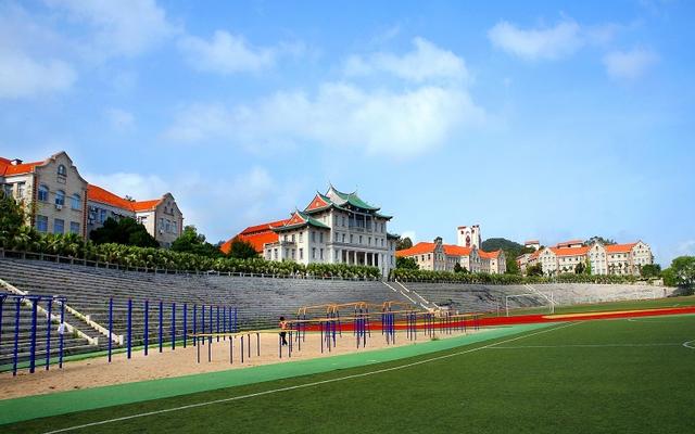 厦门大学艺术类2022招生简章，2020厦门大学艺术类专业招生简章（解读厦门大学2022年招生计划）