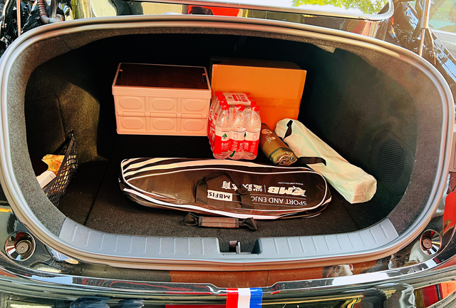 两个w是什么车牌子，两个w是什么品牌的汽车（20W不到能买到C级车）