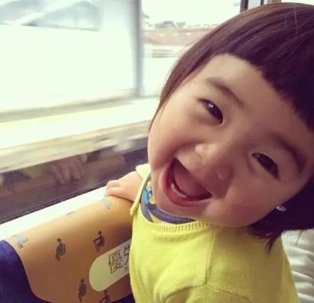 萌小孩搞怪头像微信，萌小孩搞怪头像（萌娃可爱搞笑怪诞头像合集）