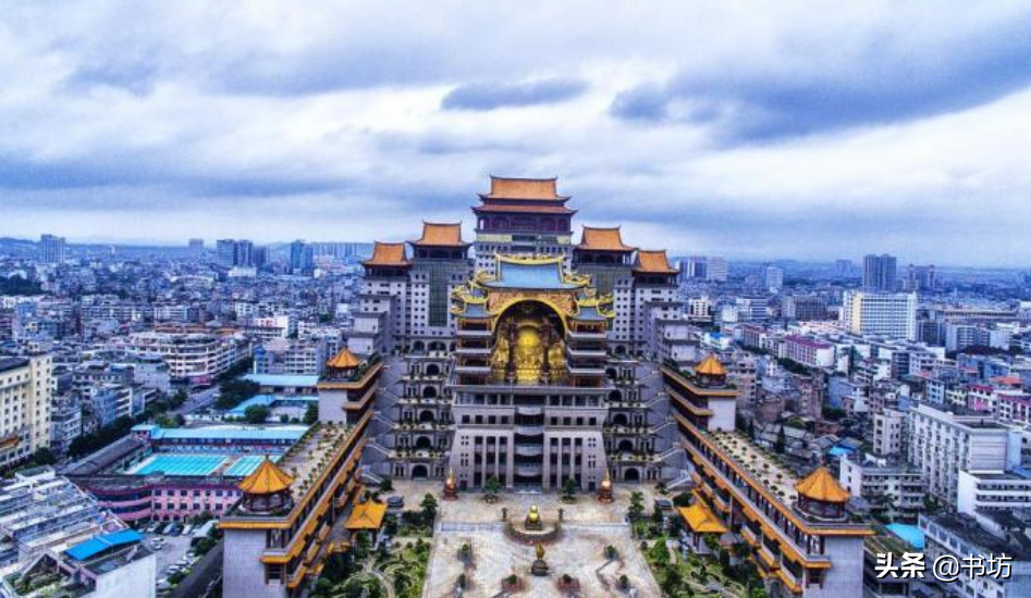 中国最高的建筑(武汉最高楼606大厦)