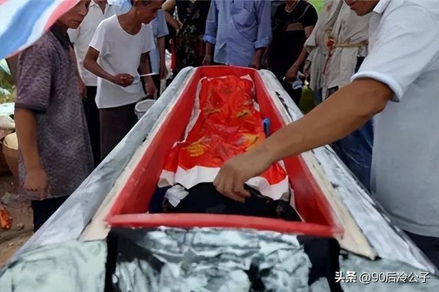 在医院死和在家死意义，家里有白事的前兆（每个人都应该了解这些丧葬习俗）