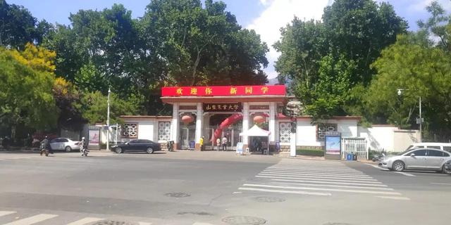 山东农业大学在哪，山东农业大学有哪些专业（被青岛很多家长们低估的省内名校——泰安的山东农业大学）