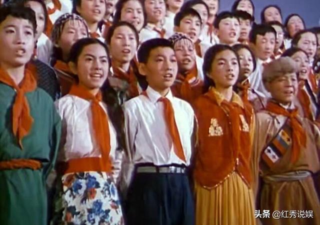 共产儿童团歌出自哪个电影，共产儿童团歌出自哪个电影制片厂（带你重温八部50年前的儿童电影）