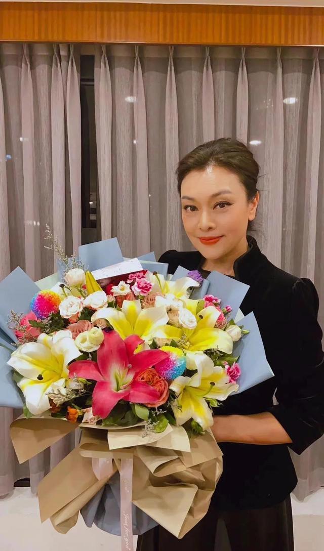 我才不要和你做朋友呢的演员，我才不要和你做朋友呢 电视剧豆瓣（演员史可：二婚嫁给国外丈夫）