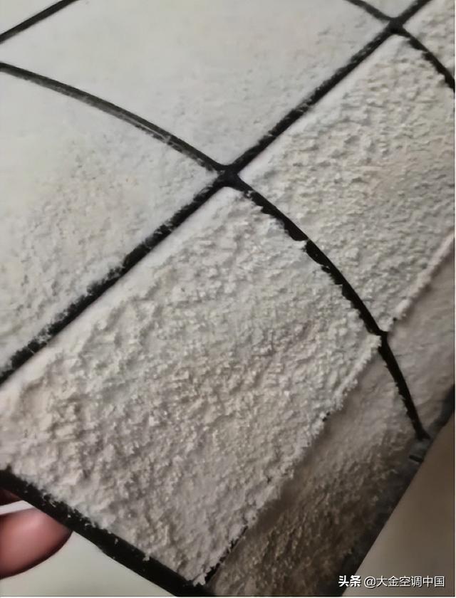 空调怎么清洗，空调怎么清洗里面（如何自己动手洗空调）