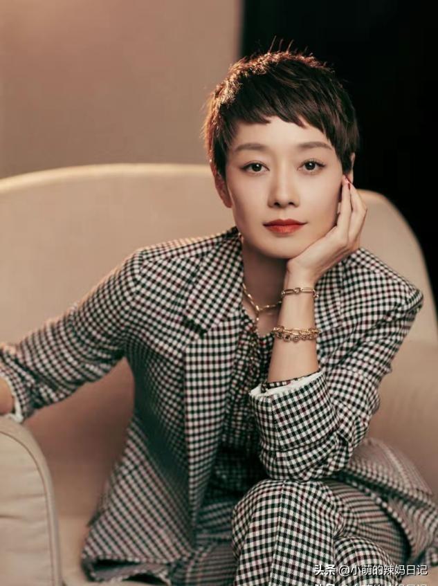 女生卷发适合什么发型，女生卷发适合什么发型图片（这5种“短烫发”更适合你）