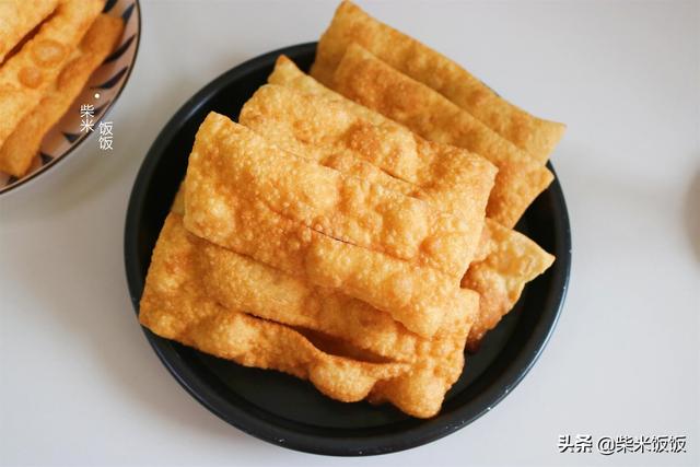酥脆煎饼果子的做法和配方，脆皮煎饼果子配方大全（最喜欢的早餐就是它）