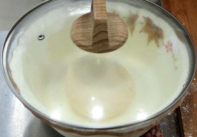 早晨起来吃什么好，早晨起来吃什么好啊（建议中老年人：多吃5款早餐）