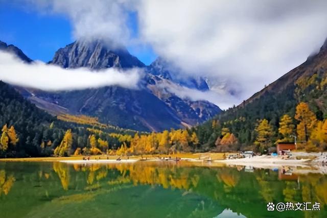 成都必去的10个景点，成都游玩攻略必去景点大全（川西值得去的地方有哪些）