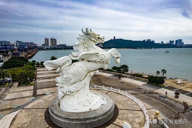 防城港旅游攻略必玩的景点，防城港旅游必去十大景点（广西防城港最值得去的五大景点）