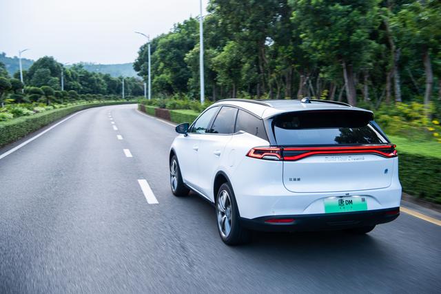 混动车的优缺点是什么，混动车的优缺点是什么和什么（开了3年插电混动）