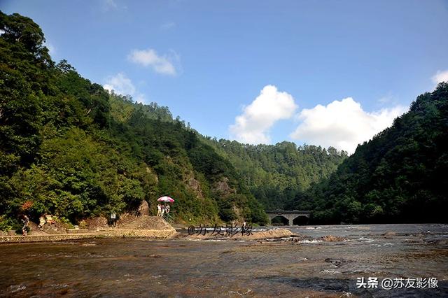 白水洋在哪里，白水洋门票多少钱一张（世界上少有的浅水广场——白水洋）
