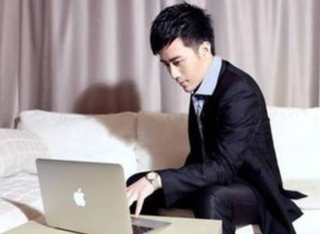 陈欧为什么这么便宜，陈欧：公司上市成最年轻CEO