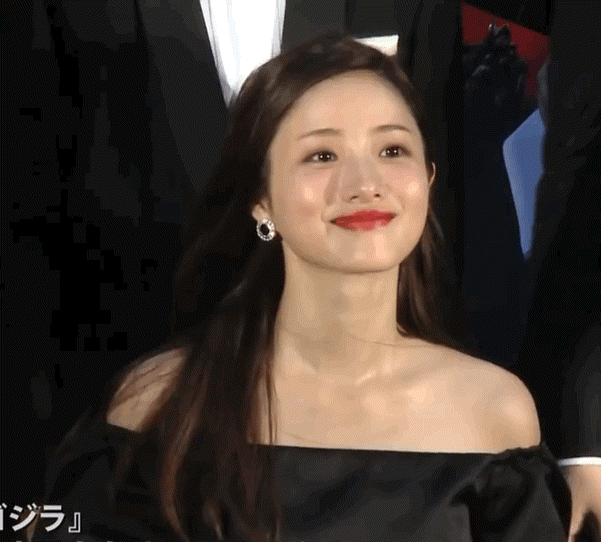 怎么拍照比较好看，怎样拍照才能拍出效果（10条把人拍好看的摄影小秘密）