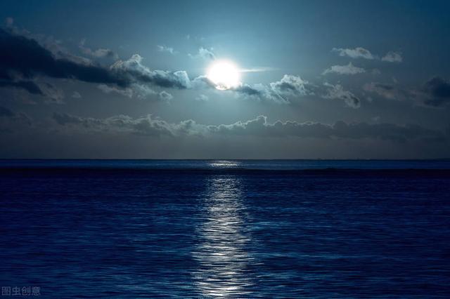 夸赞男人的句子，夸赞男人的句子正能量的（如何夸你的老公也夸到你自己）