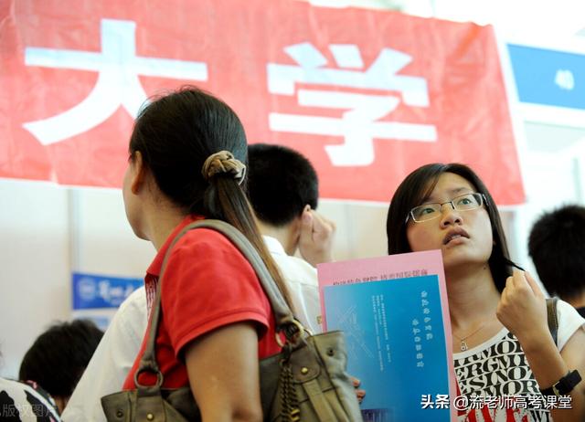 洛阳理工学院是一本还是二本，洛阳理工学院属于几本（河南一高校“免费”为学生发放粽子）