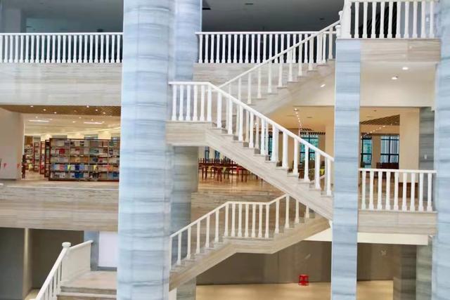 贵州商学院是几本，贵州商学院是几本大学（前身是贵州商业高等专科学校）