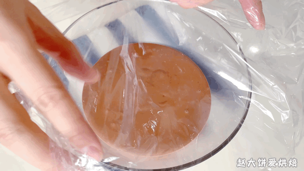 怎样做生日蛋糕，怎样做生日蛋糕的奶油（不用花钱订蛋糕）