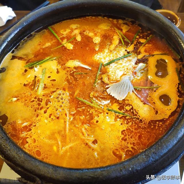 凯里酸汤鱼的做法，正宗凯里酸汤鱼的做法（贵州酸汤鱼的酸汤做法）