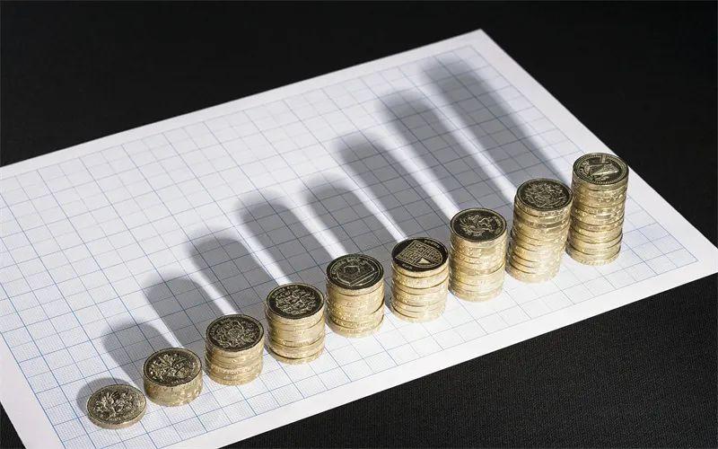 干啥能挣钱(每天能赚30—50元的游戏)