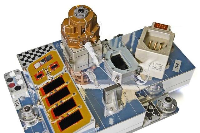 vertically的解释及vertically的例句，vertically怎么读（有了它夏天都不用开空调）