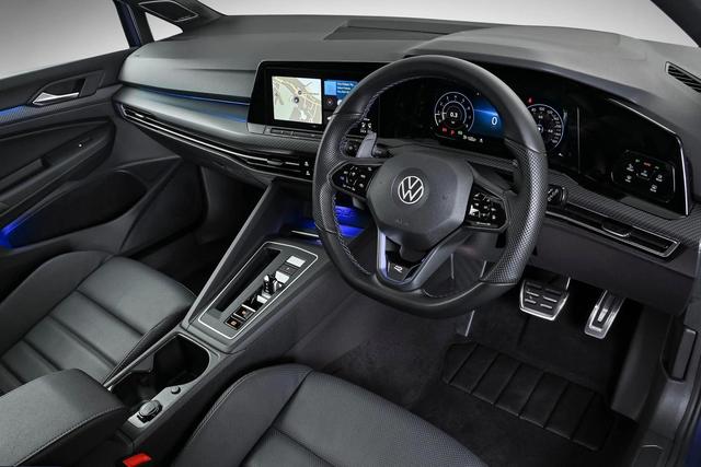 大众golfr，高尔夫RLine就是高尔夫R吗（新款大众高尔夫R实车曝光）