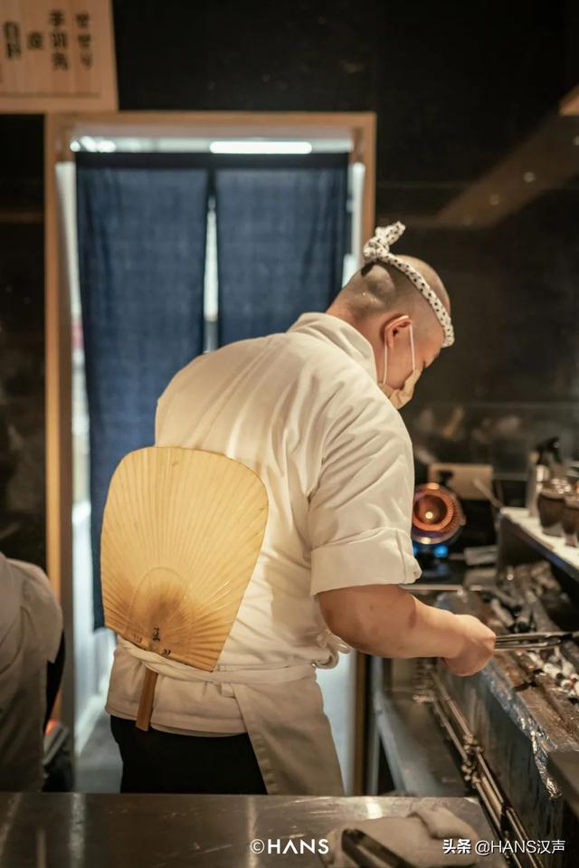 日本提灯是鸡的什么部位，提灯是鸡的什么部位（探索一只鸡的30种可能）