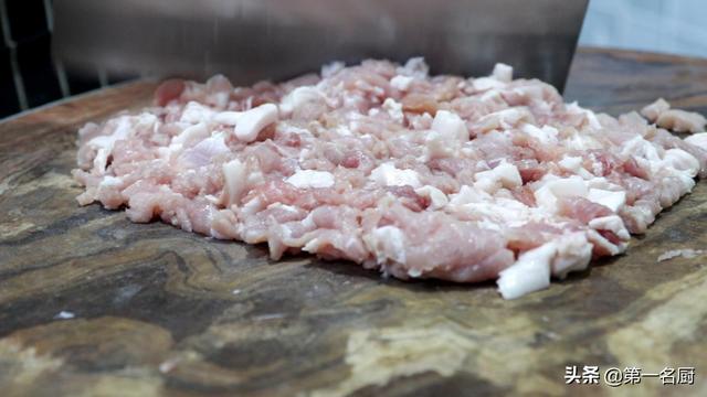 芹菜饺子馅的做法，芹菜饺子馅的做法大全（头伏的饺子用这4种菜调馅）