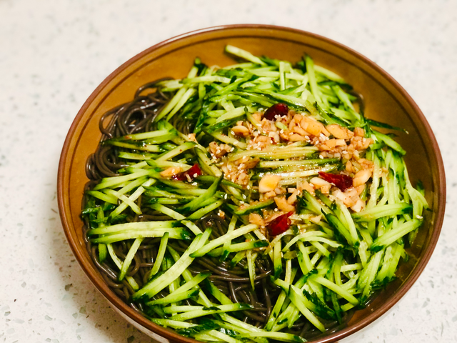 怎么自己做麻椒粉阿，自己怎么做麻辣粉（吃凉皮不如吃蕨根粉）