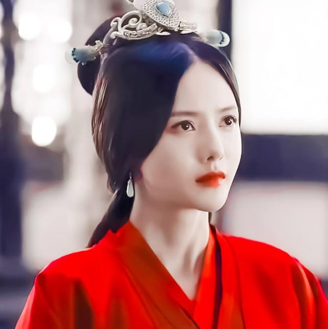 标准美女脸，标准美女脸部上庭（10位娱乐圈的冷脸美女）