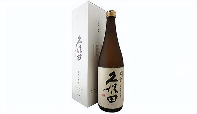 哪一种清酒是日本清酒的最高等级，顶级日本清酒有哪些（日本清酒推荐：喝纯米大吟醸）