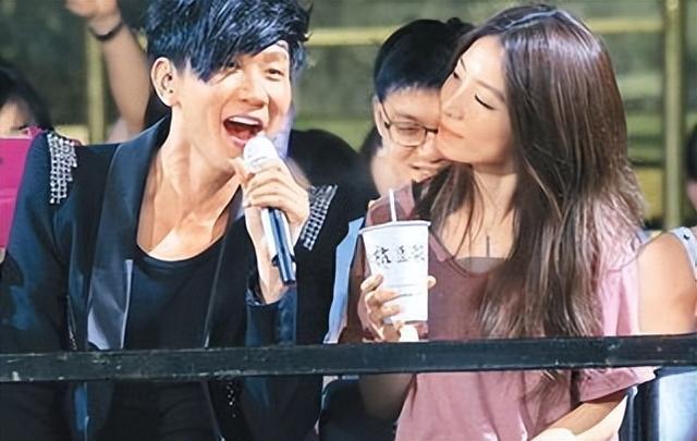 田馥甄个人简介，田馥甄图片（\