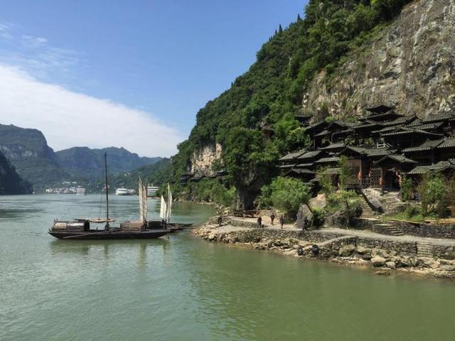 三峡大坝旅游景点门票多少钱，三峡大坝门票价格（小长假湖北省内自驾游去哪好玩）