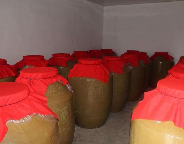 推销酒水的技巧和话术，酒水类销售话术（掌握这3种“话术”）