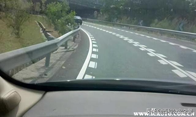 压线扣几分罚款多少分，红绿灯压线扣几分罚款多少分（高速差点错过出口压线）
