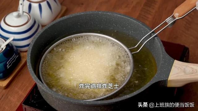 鸡肉汉堡的做法，鸡肉汉堡的做法和配料窍门（在家自制鸡肉汉堡）