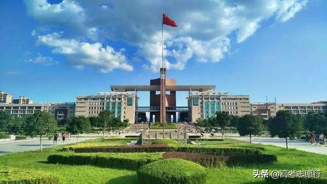 大学分数录取线，2022全国各大学录取分数线排名表（在“五院四系”垫底）