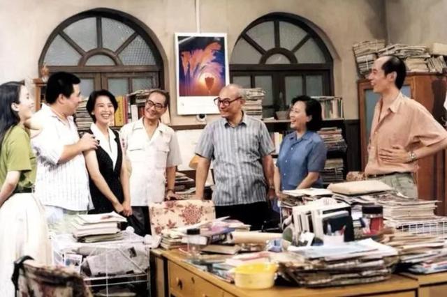 出道28年，才女徐静蕾隐退的背后，是“京圈神话”的破灭