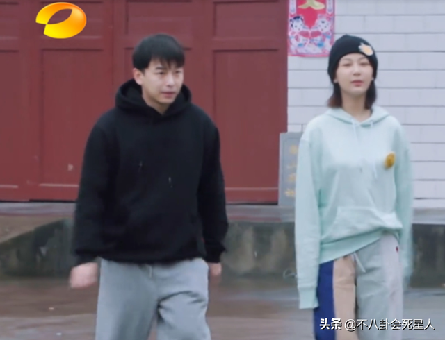 何炅真实身高是多少，何炅身高是多少真实（跟女明星同框就原形毕露）