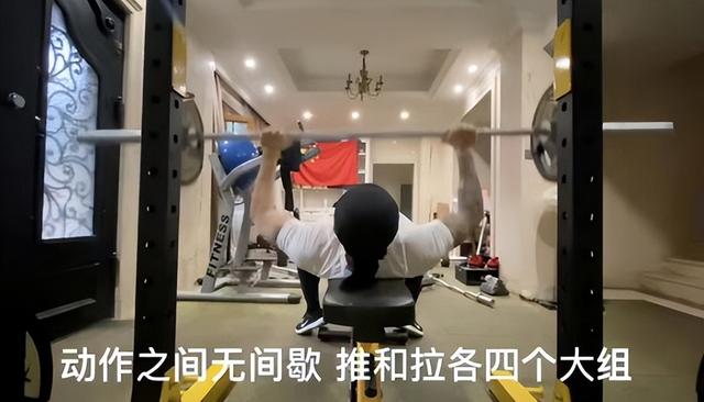 蒋劲夫家暴的来龙去脉，终于为他当初的粗暴行为