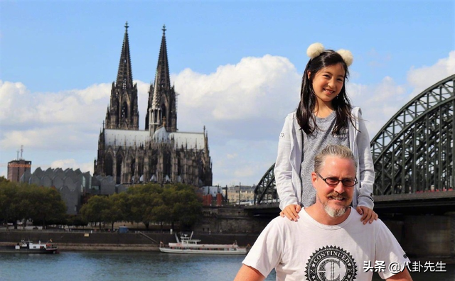 夏克立女儿，夏克立是哪国人（《爸爸》6位萌娃变美少女）