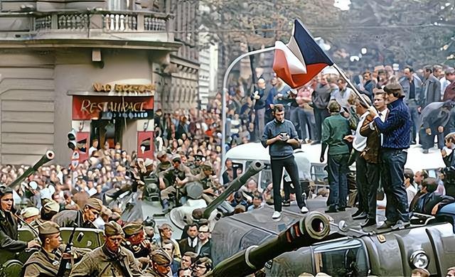 捷克是哪个国家，捷克和捷克斯洛伐克是一个国家吗（捷克跟斯洛伐克曾是一个国家）